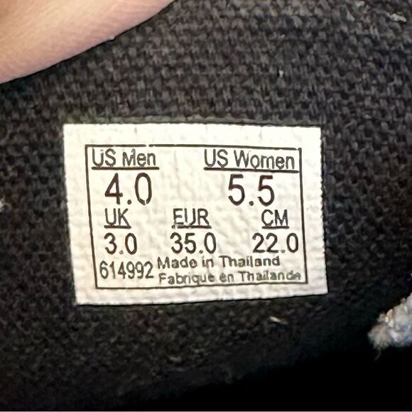 Vans Unisex Black Animal Skin Slip On Sneakers - Picture 10 of 11